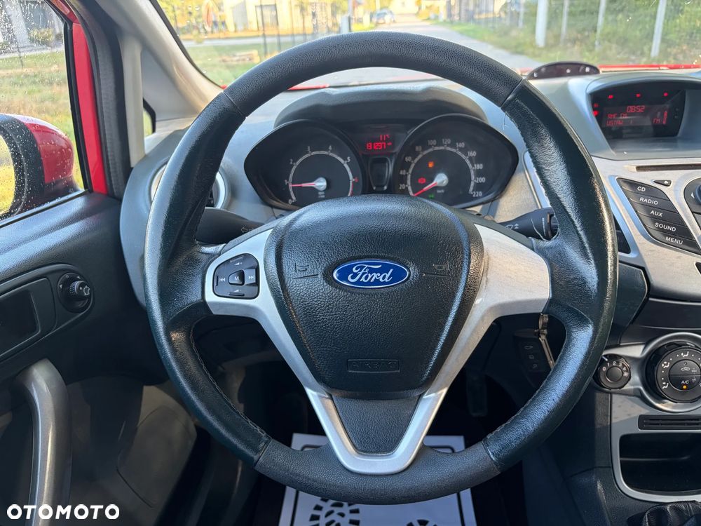 Ford Fiesta 1.25 Ambiente EU5 - 19