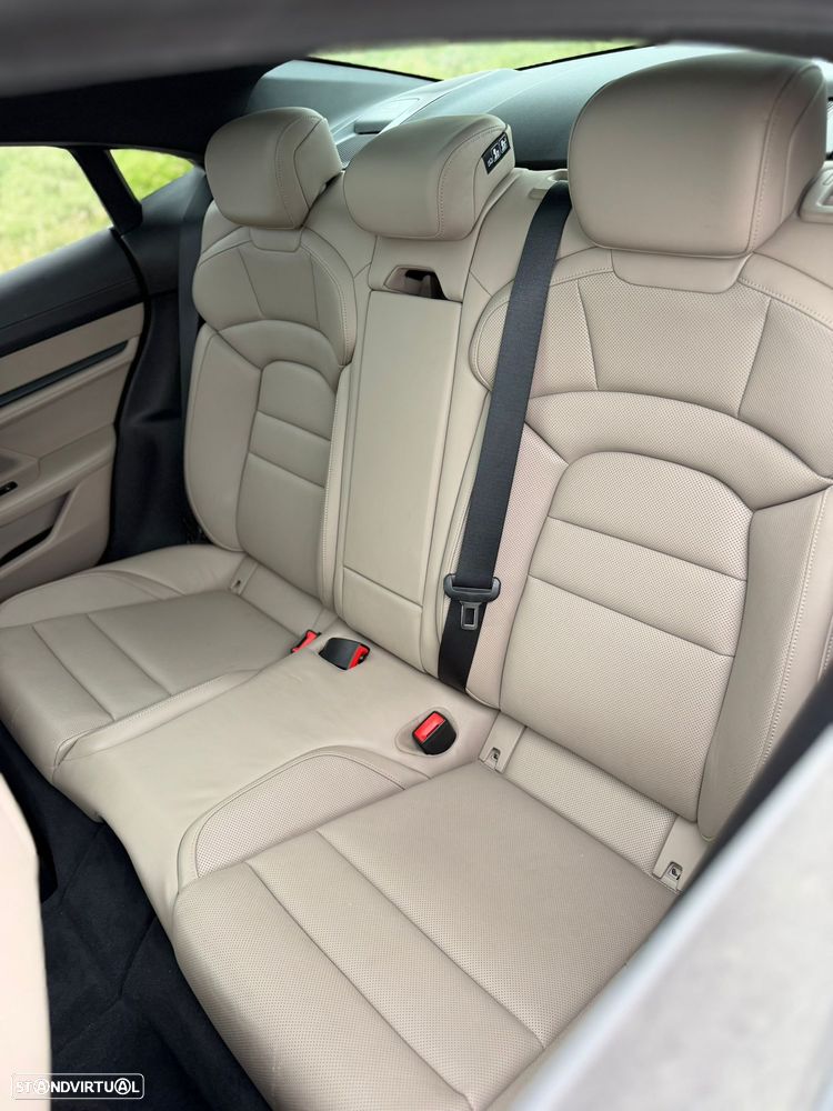 Porsche Taycan 4S Bateria Performance Plus - 10