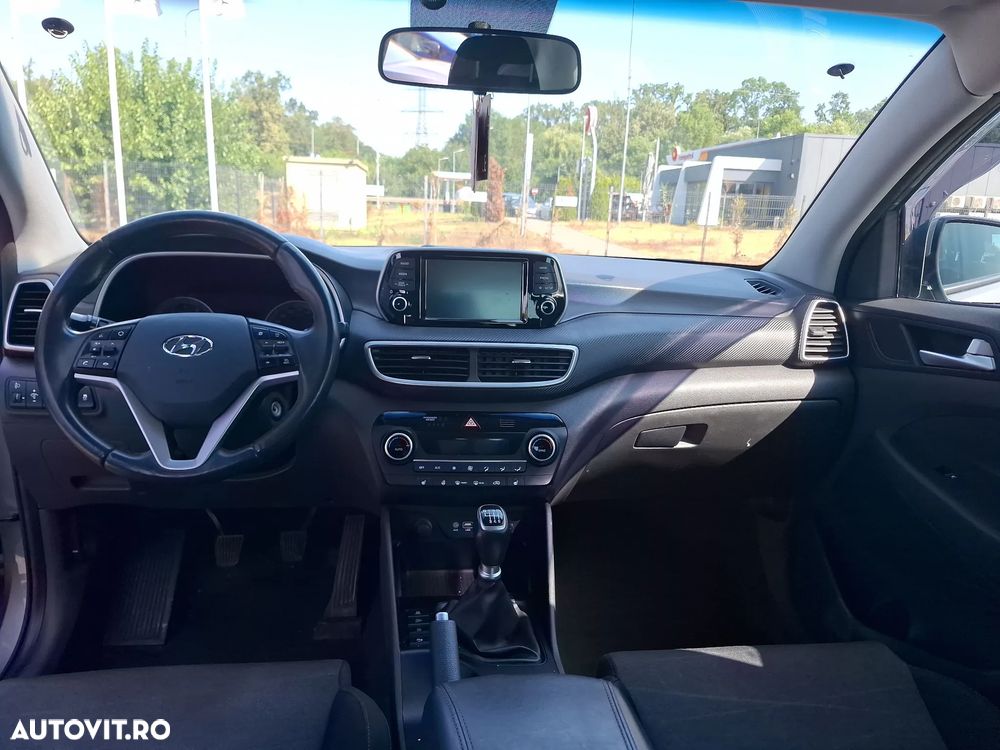 Hyundai Tucson - 12