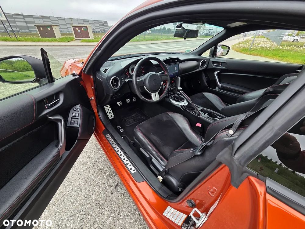 Toyota GT86 2.0 Premium (tem) - 14
