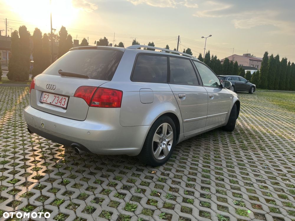 Audi A4 Avant - 5