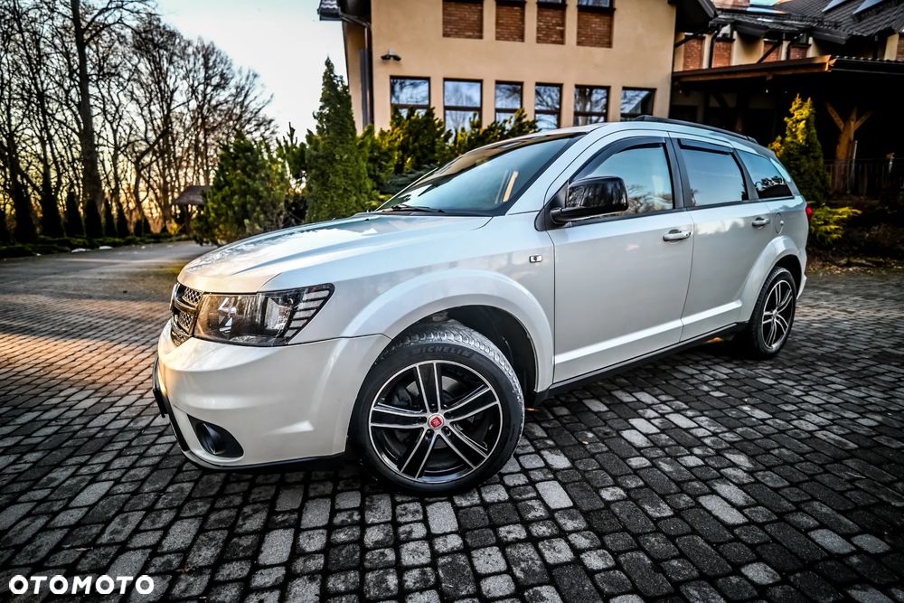 Fiat Freemont 2.0 Multijet 16V DPF Automatik Allrad Black Code - 1