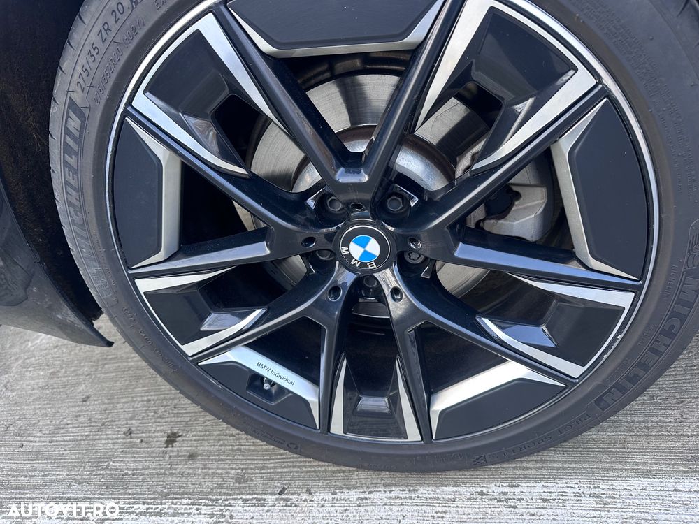BMW Seria 5 530i xDrive AT - 21