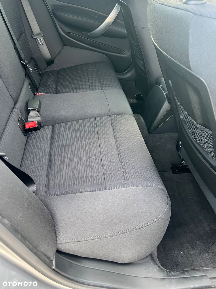 BMW Seria 1 - 23