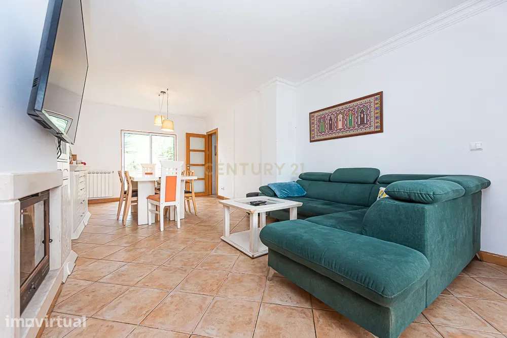 Moradia T3+1 com Garagem em Cabanas - Grande imagem: 2/33