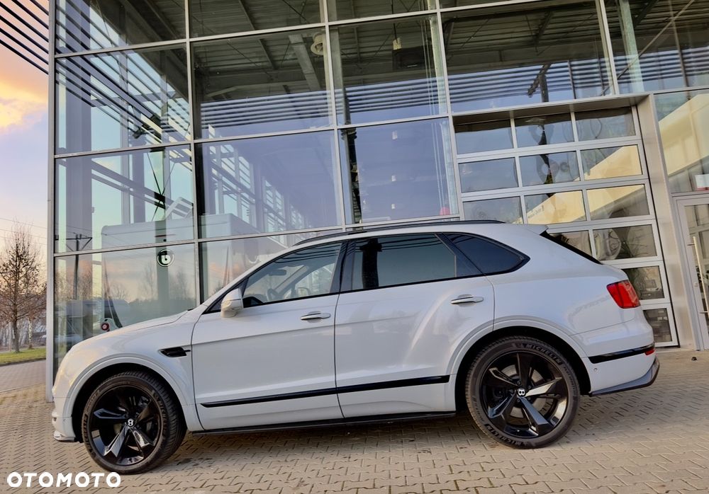 Bentley Bentayga - 29