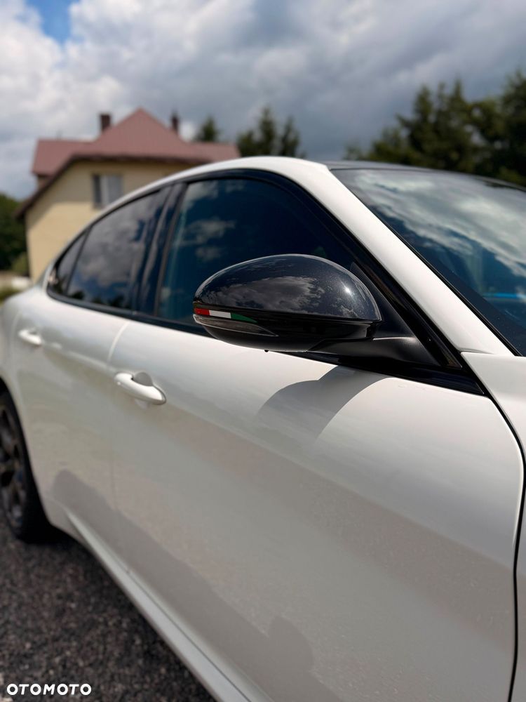 Alfa Romeo Giulia 2.0 Turbo Tributo Italiano Q4 - 2