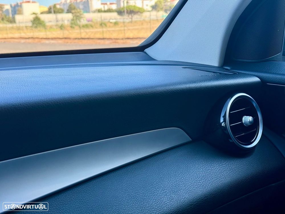 Mercedes-Benz GLC 300 e 4Matic - 45