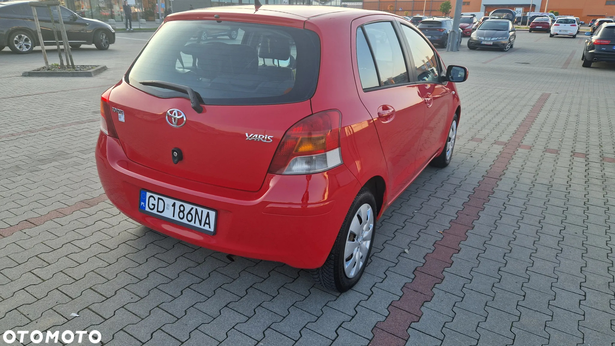 Toyota Yaris - 7