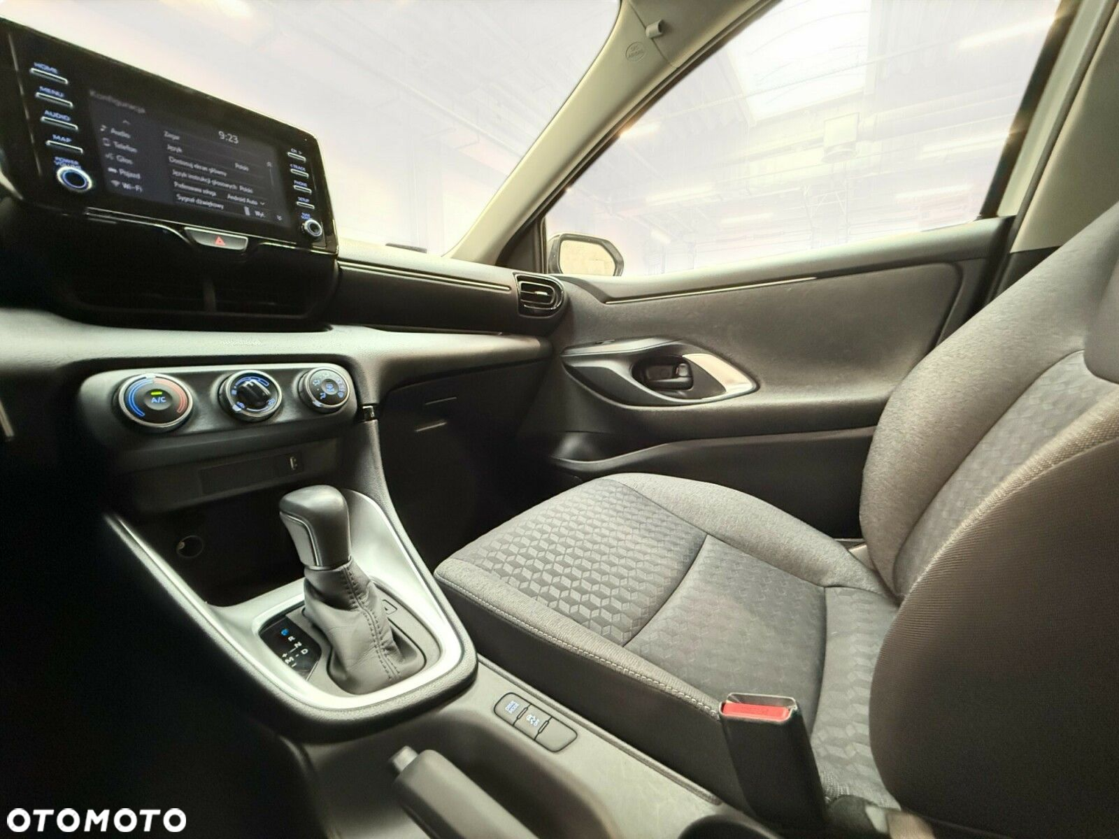 Toyota Yaris - 26