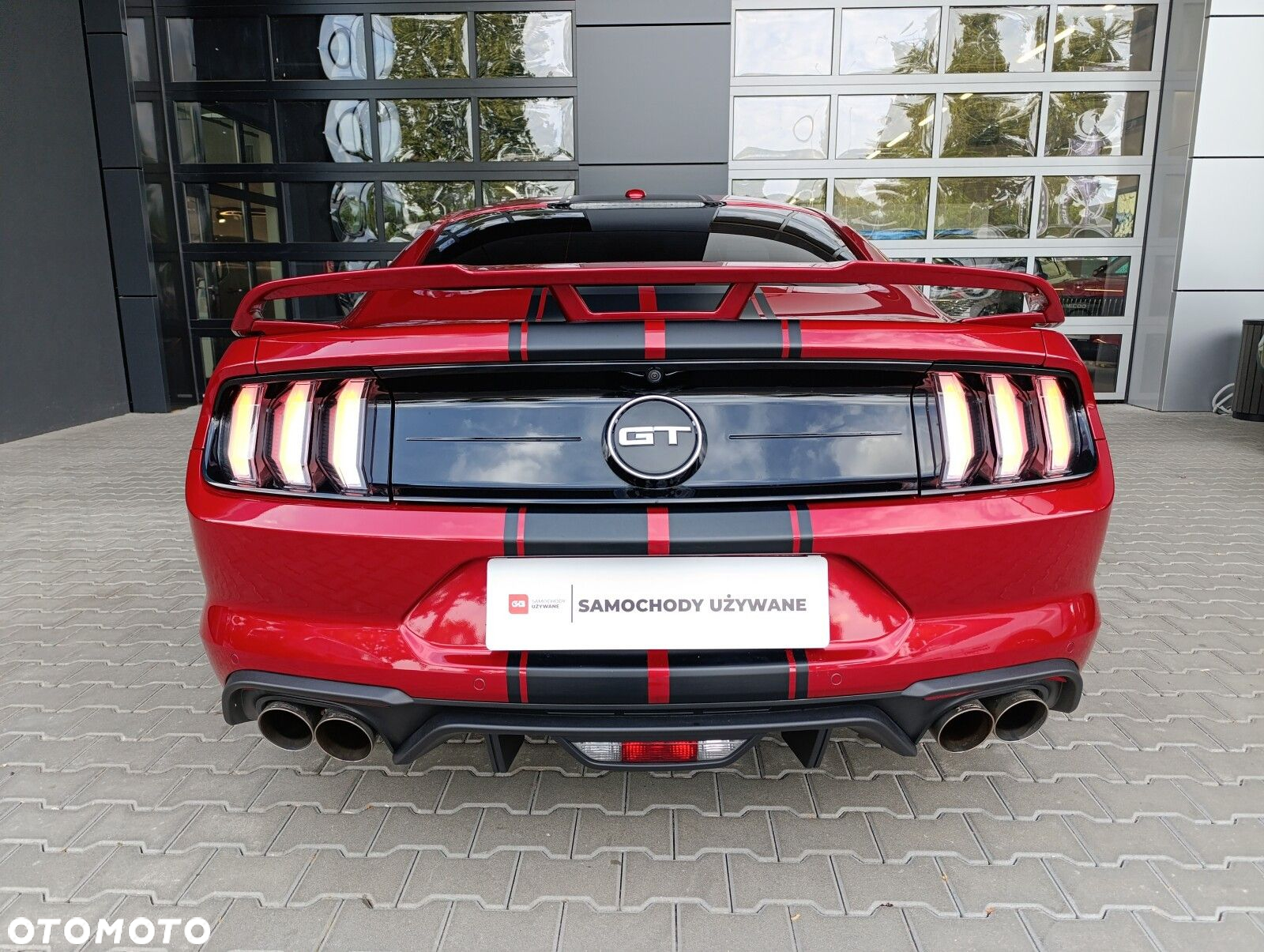 Ford Mustang - 7