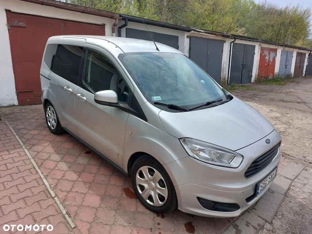 Ford Tourneo Courier 1.0 EcoBoost Ambiente - 2