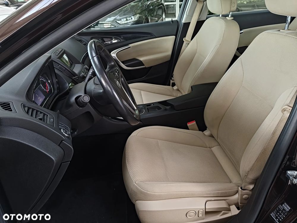 Opel Insignia 1.6 T Cosmo S&S - 14