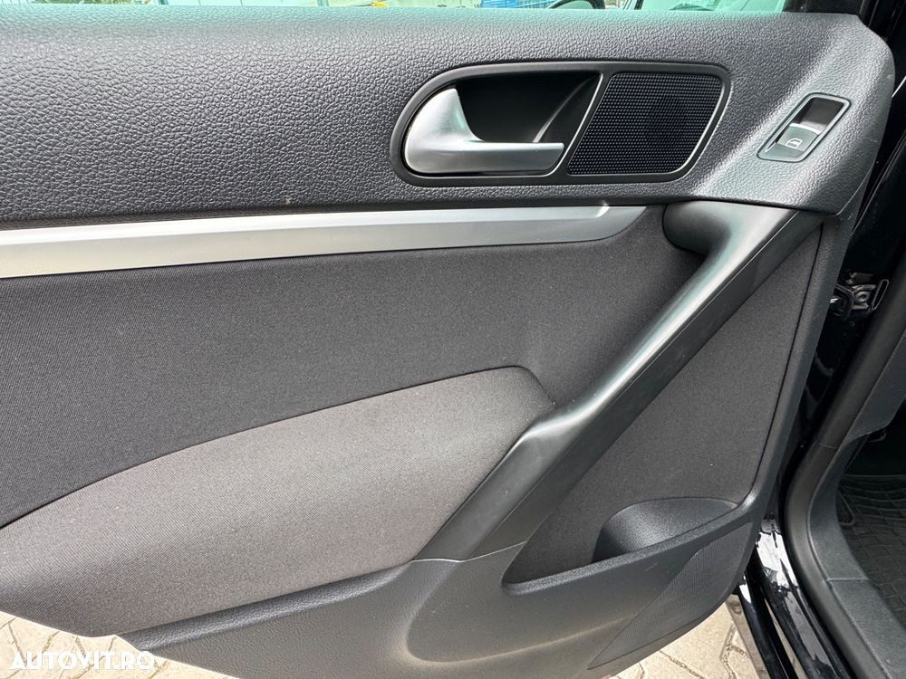 Volkswagen Tiguan 2.0 TDI DPF BlueMotion Technology Cup Sport & Style - 25