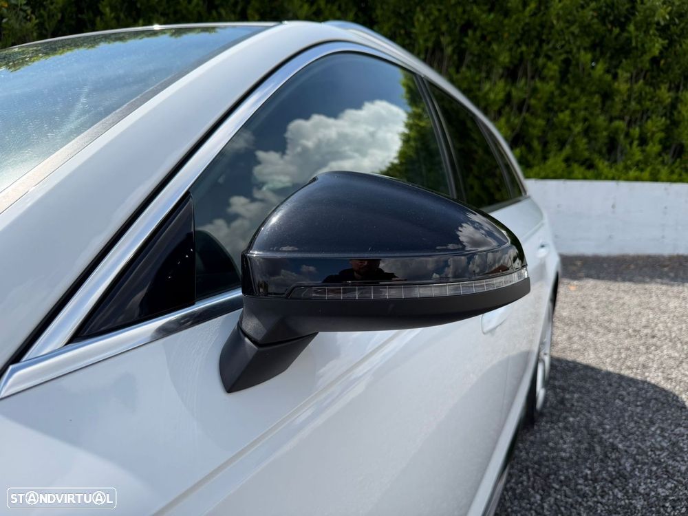 Audi A4 Avant 2.0 TDI Multitronic S-line - 36