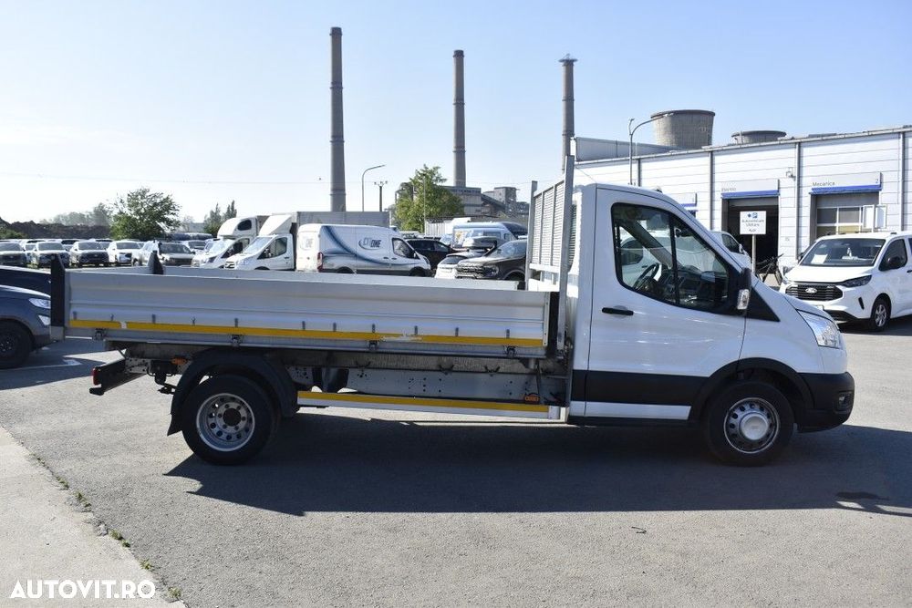 Ford Transit - 11