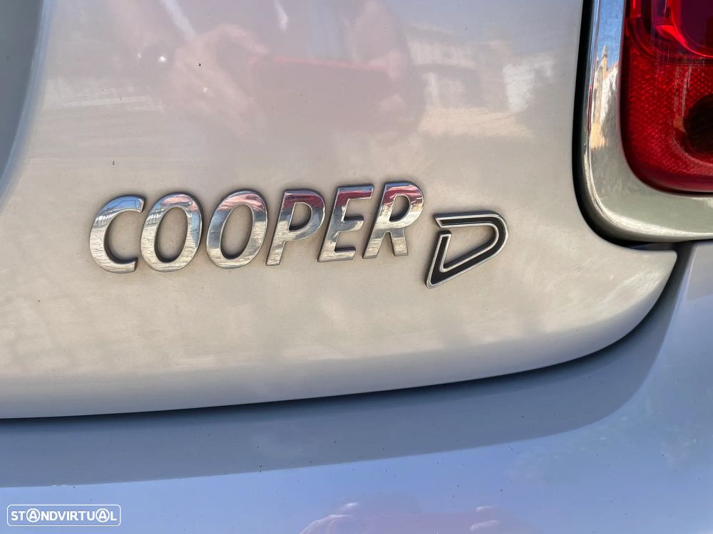 MINI Cabrio Cooper D - 16