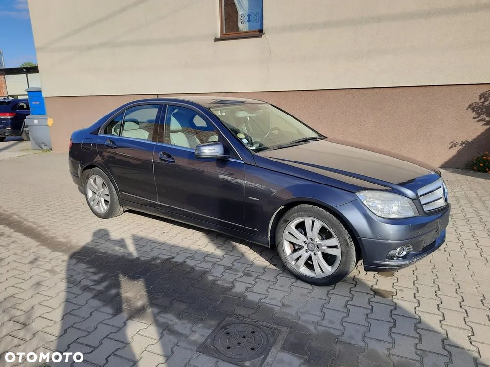 Mercedes-Benz Klasa C 220 CDI Avantgarde - 4