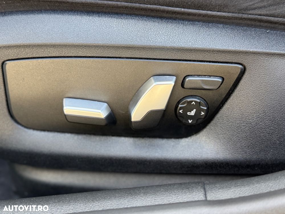BMW Seria 5 530e Aut. M Sport Edition - 28