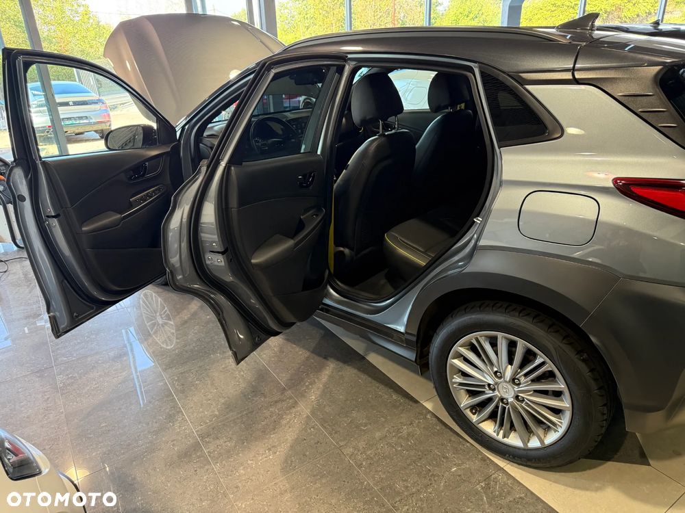 Hyundai Kona 1.6 T-GDI DCT 4WD Premium - 11
