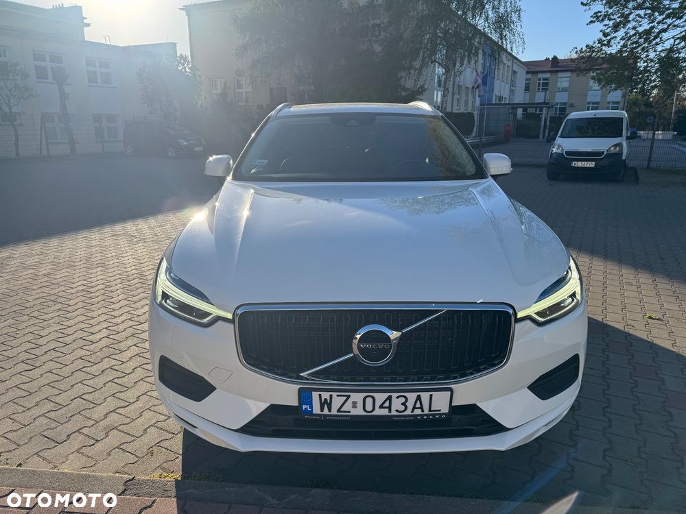 Volvo XC 60 D4 Momentum - 3