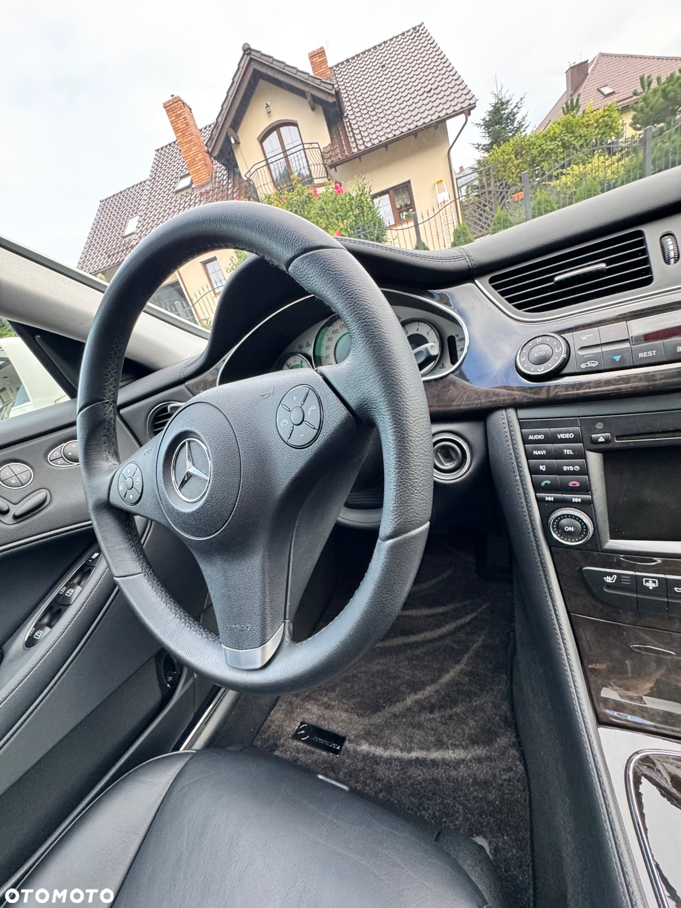 Mercedes-Benz CLS 350 7G-TRONIC - 32