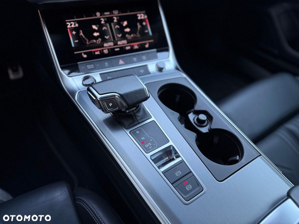Audi A6 Avant - 26