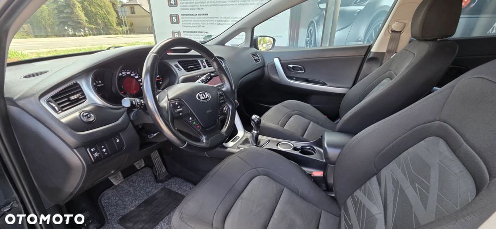 Kia Ceed 1.4 CVVT Dream-Team Edition - 26