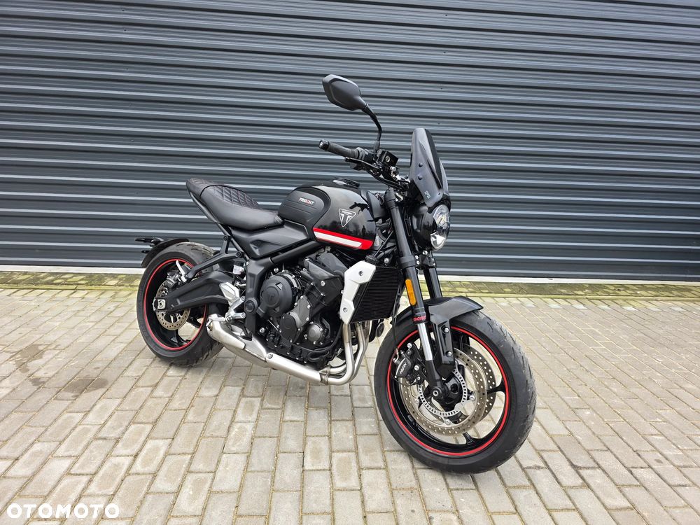 Triumph Trident - 33