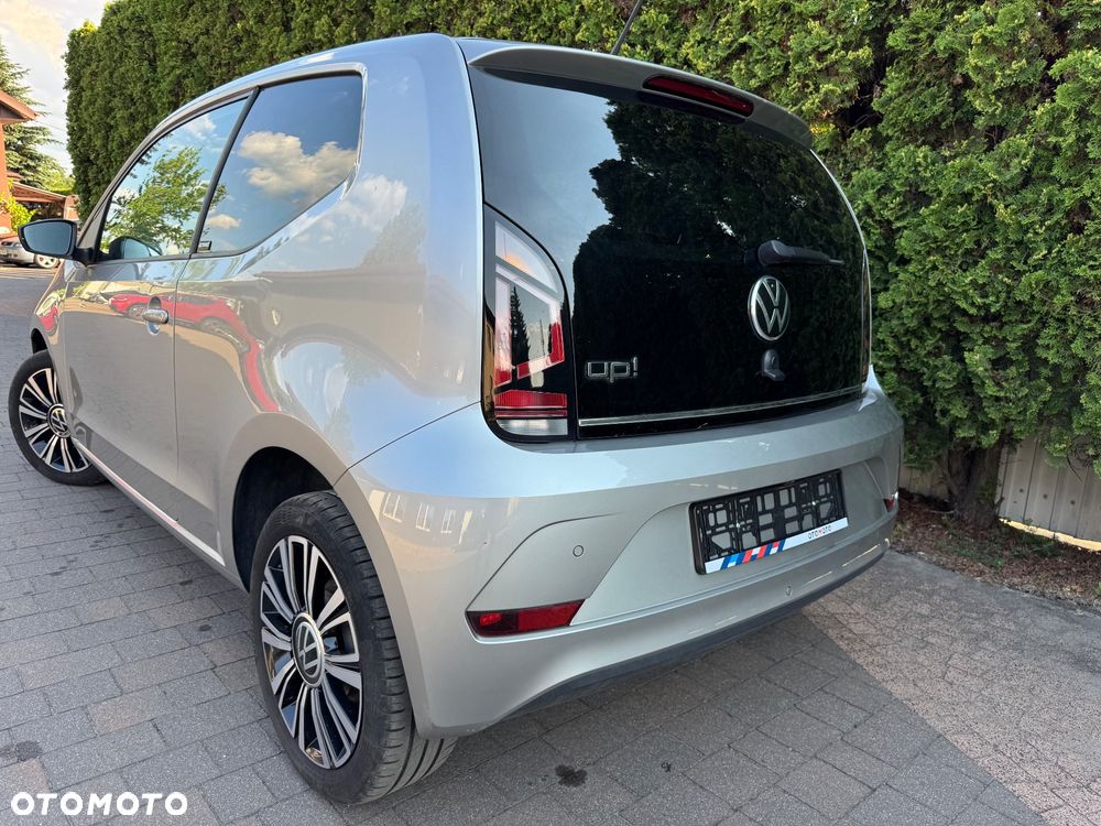 Volkswagen up! Active - 2