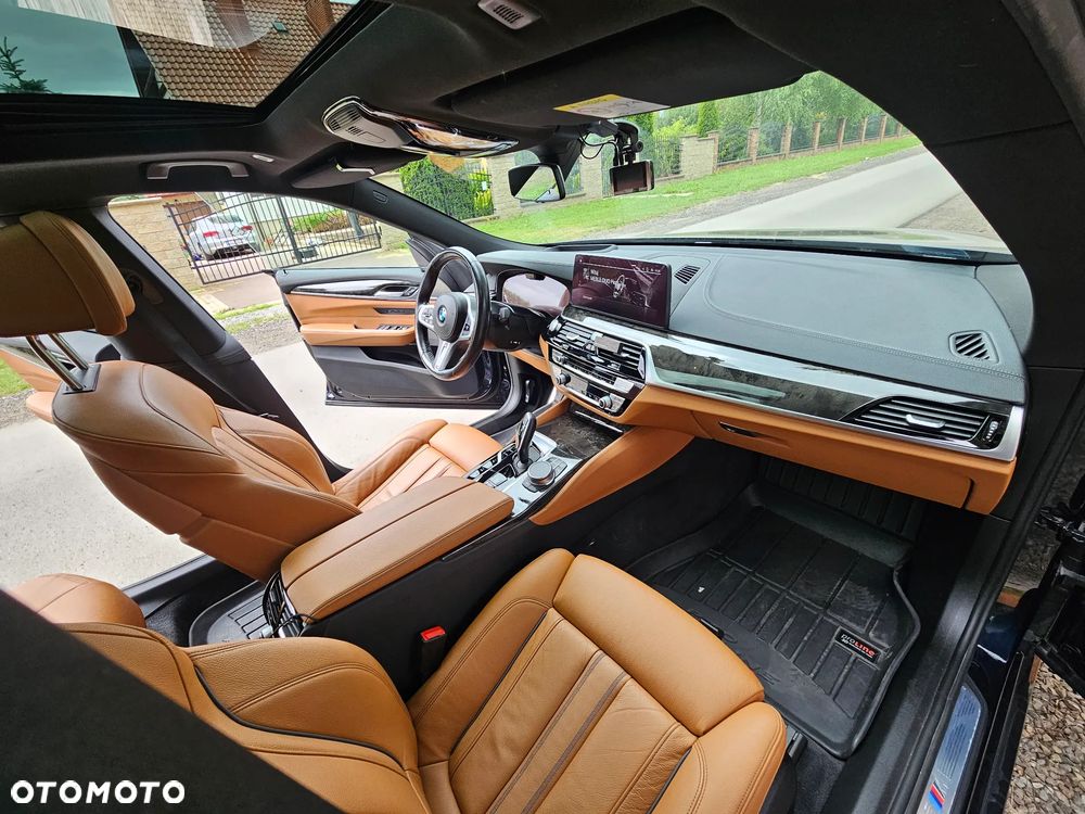 BMW 6GT - 20