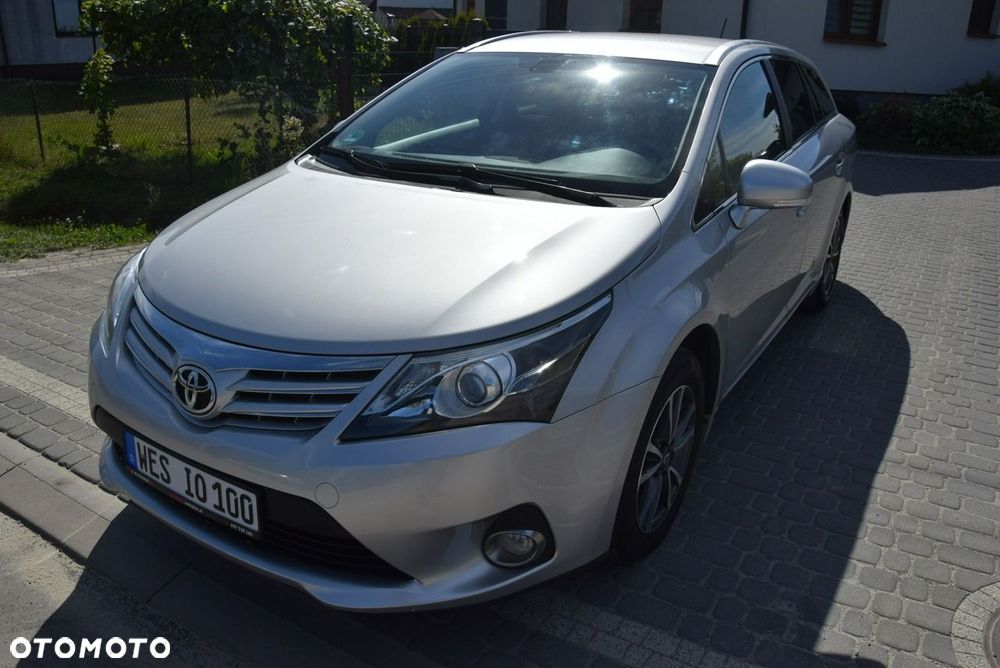 Toyota Avensis 1.8 Prestige - 8