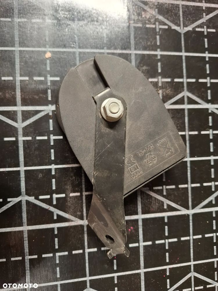 Syrena Alarmowa Alarm 8L0951605A Audi VW Seat Skoda - 2