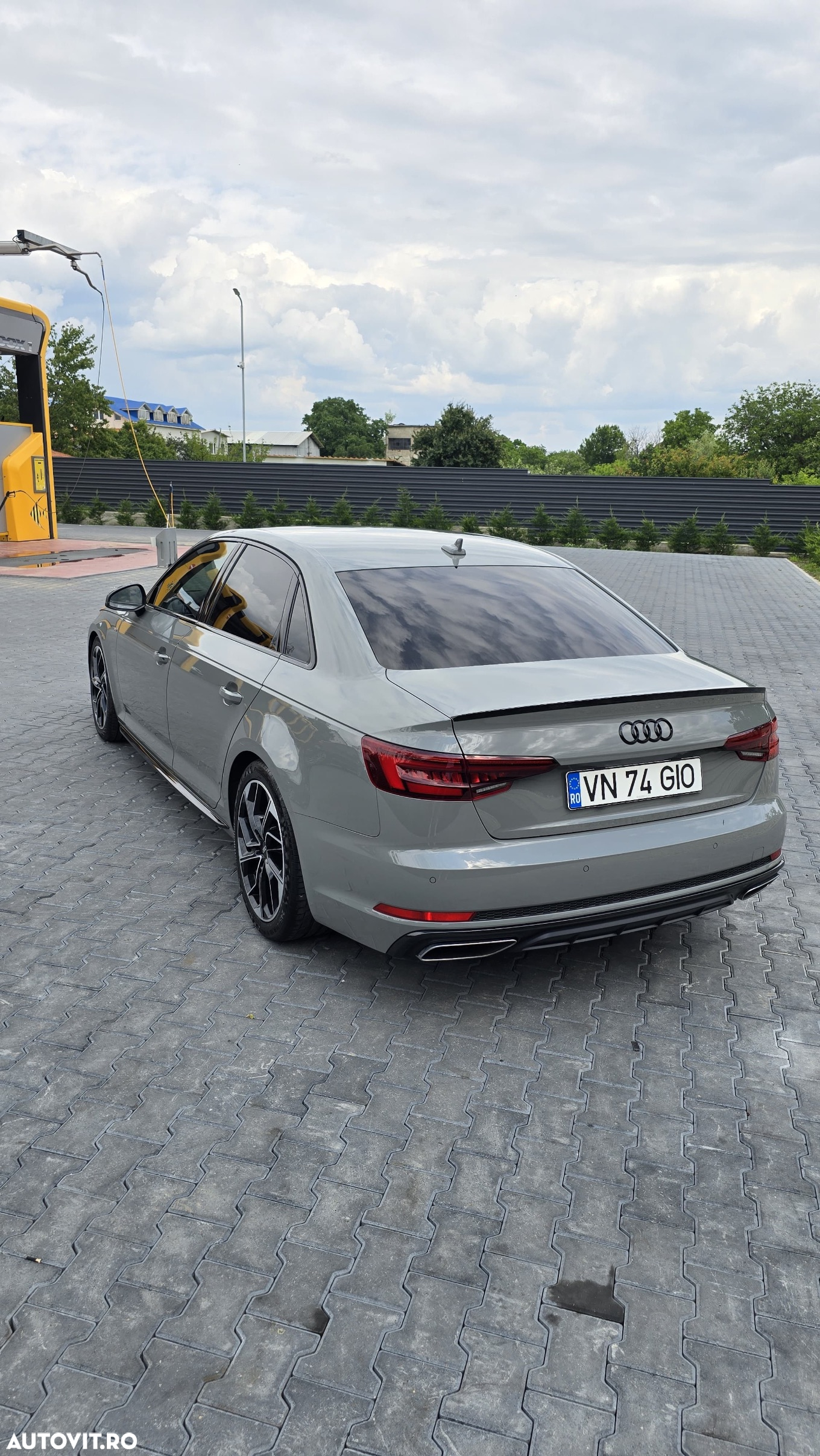 Audi A4 Avant 2.0 TFSI ultra S tronic - 5