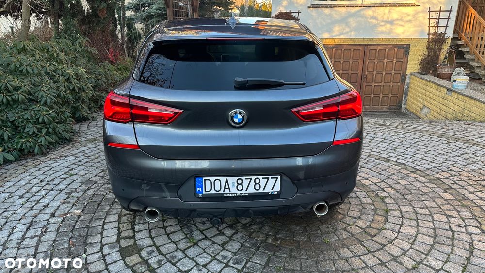 BMW X2 sDrive18d Advantage Plus - 7