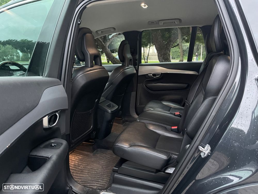 Volvo XC 90 2.0 D4 Momentum - 37