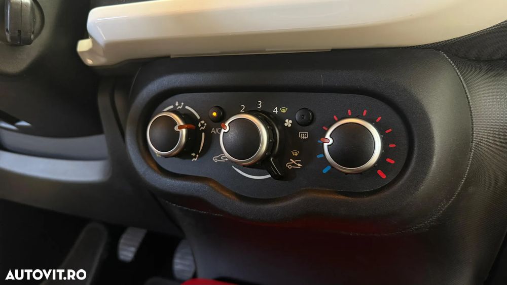 Renault Twingo SCe 70 Dynamique - 21