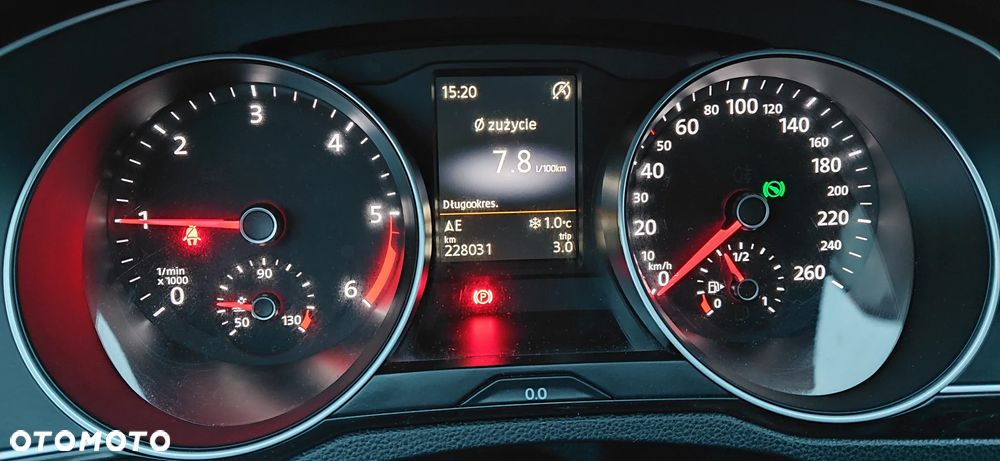 Volkswagen Passat 2.0 TDI BMT Highline DSG - 10