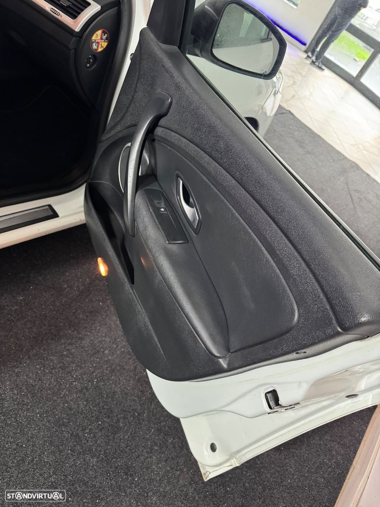 Renault Mégane Sport Tourer 1.5 dCi Luxe - 14