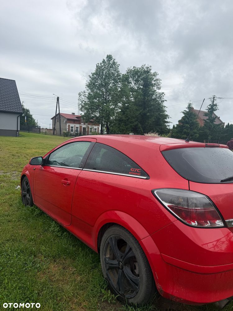 Opel Astra 2.0 T - 2