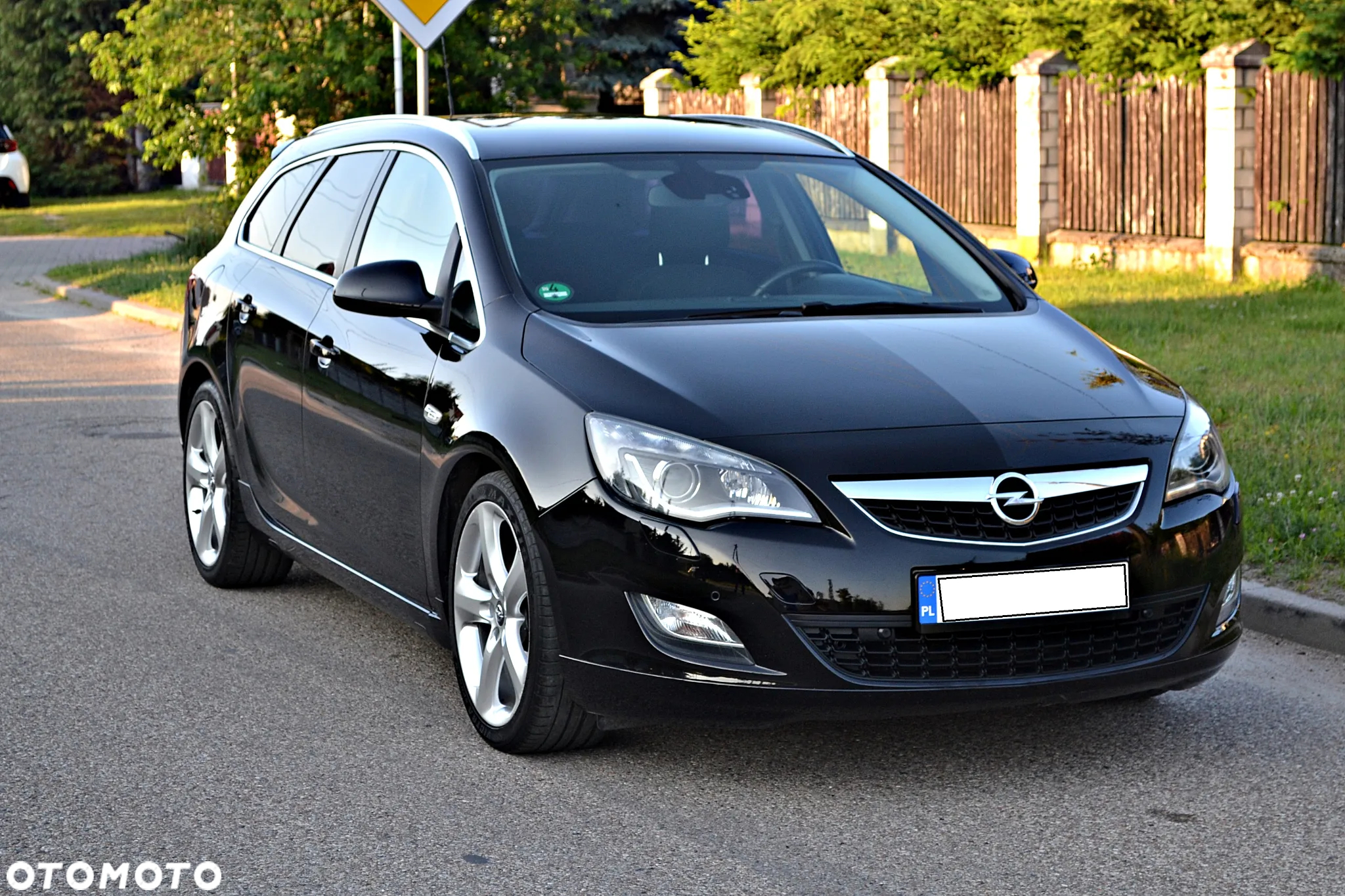 Opel Astra 1.6 Turbo Sport - 22