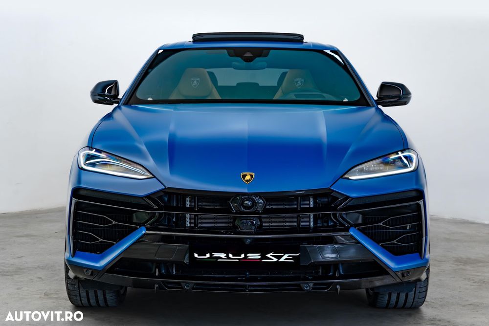 Lamborghini URUS Standard - 4