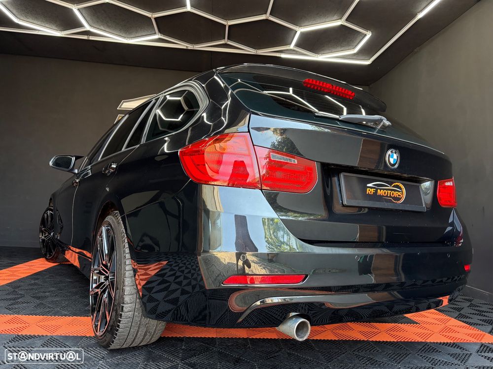 BMW 320 d Aut. Sport Line - 29