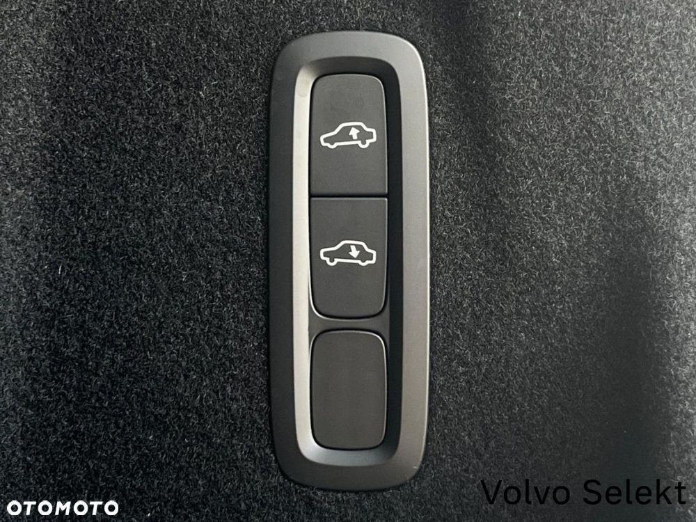 Volvo XC 60 - 32