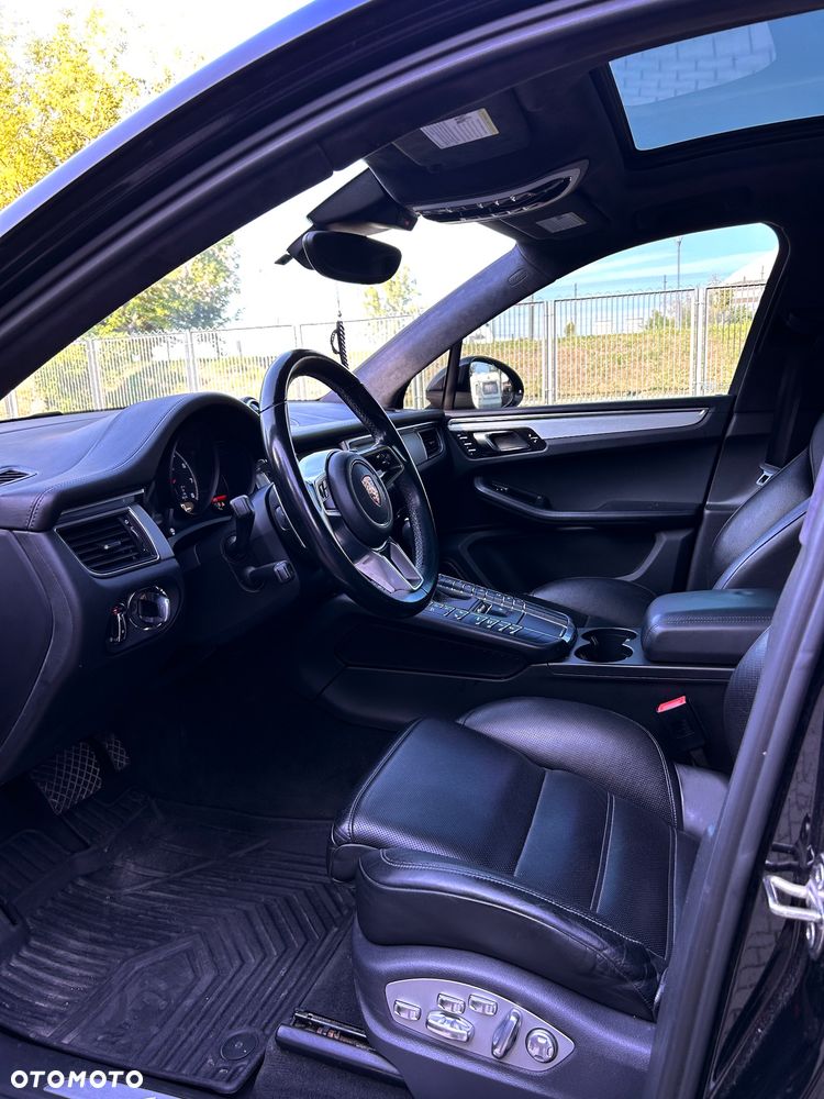 Porsche Macan Turbo - 7
