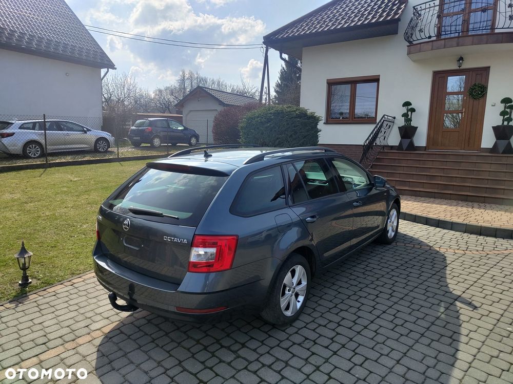 Skoda Octavia 1.5 TSI ACT DSG Soleil - 9