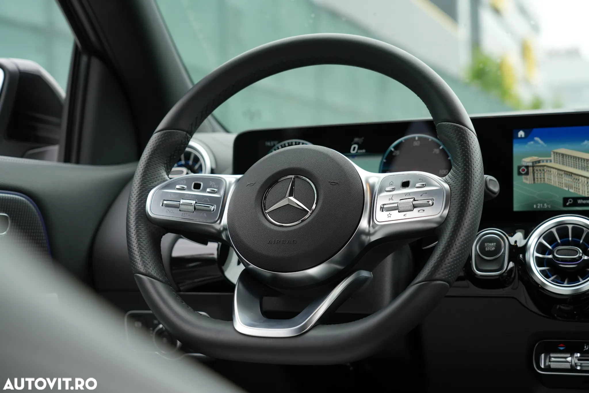 Mercedes-Benz EQA 350 4MATIC - 11