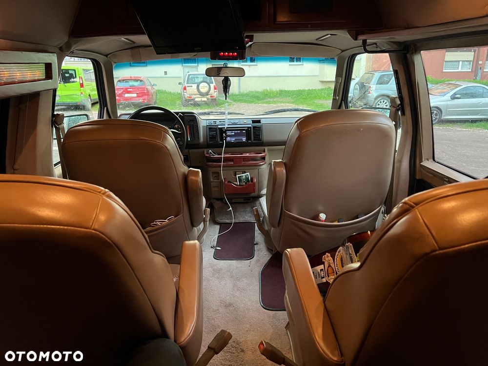 Chevrolet Astro 4.3i V6 - 12