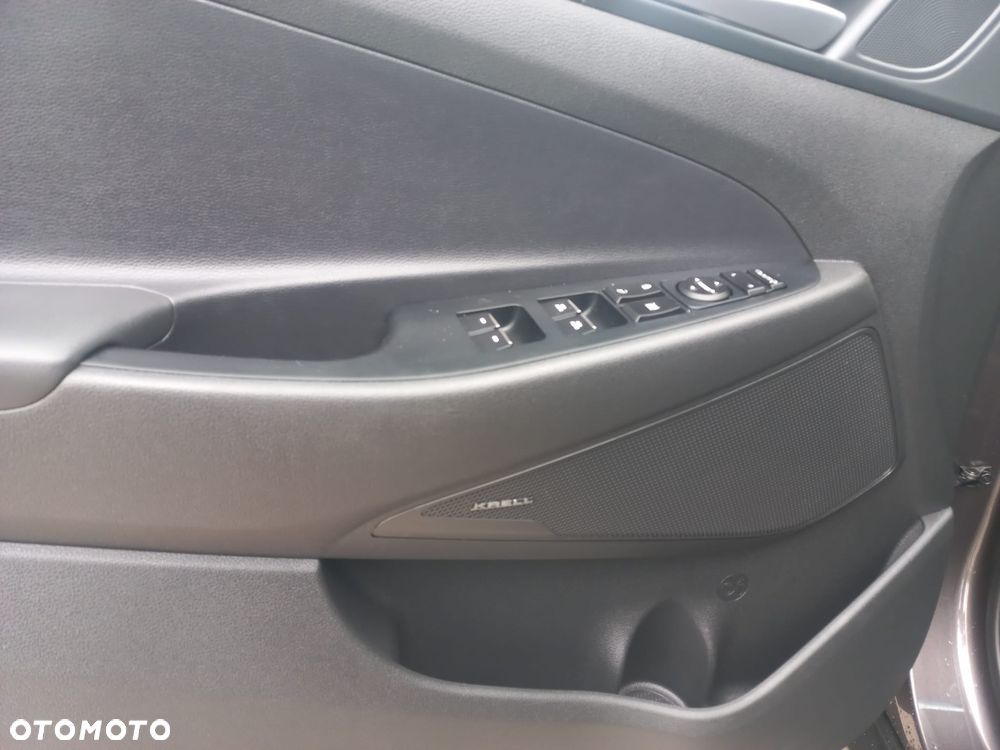 Hyundai Tucson blue 1.6 GDi 2WD Navi - 10