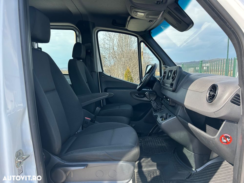 Mercedes-Benz Sprinter DOKA 6 LOCURI AXA DUBLA SPATE - 23